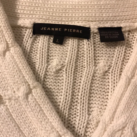 NWOT white knit cotton sweater! - Picture 2 of 6